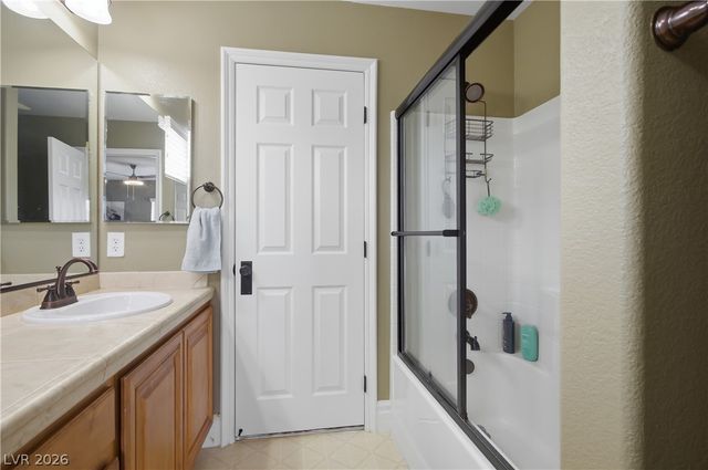 897 Via Del Tramonto Street, Henderson, NV 89011