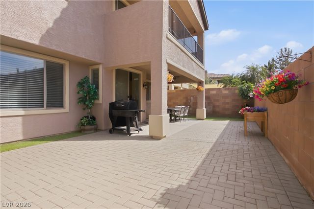 897 Via Del Tramonto Street, Henderson, NV 89011