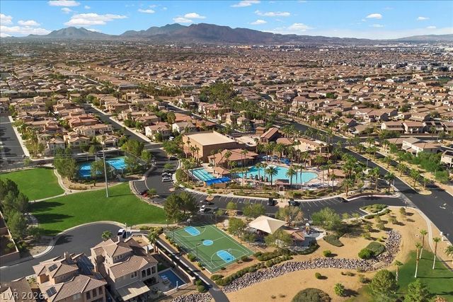 897 Via Del Tramonto Street, Henderson, NV 89011