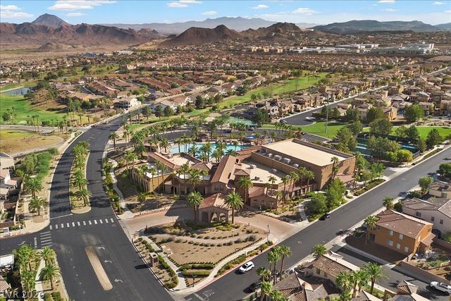 897 Via Del Tramonto Street, Henderson, NV 89011