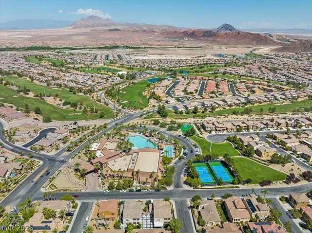 897 Via Del Tramonto Street, Henderson, NV 89011