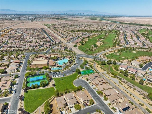 897 Via Del Tramonto Street, Henderson, NV 89011