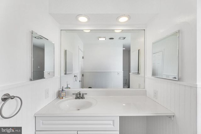 12 HERON ISLE CT, Ocean Pines, MD 21811