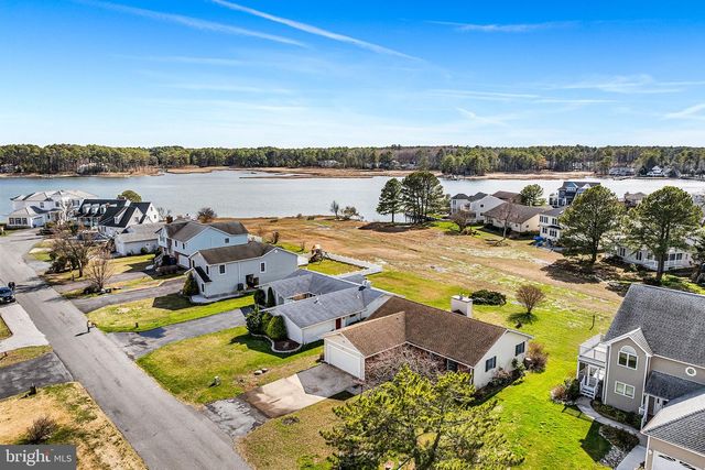 12 HERON ISLE CT, Ocean Pines, MD 21811