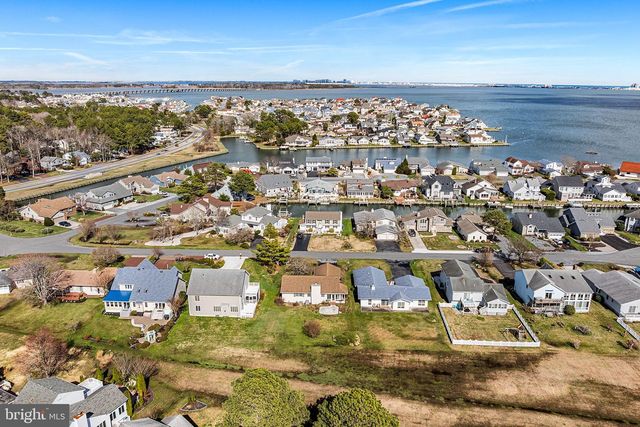 12 HERON ISLE CT, Ocean Pines, MD 21811