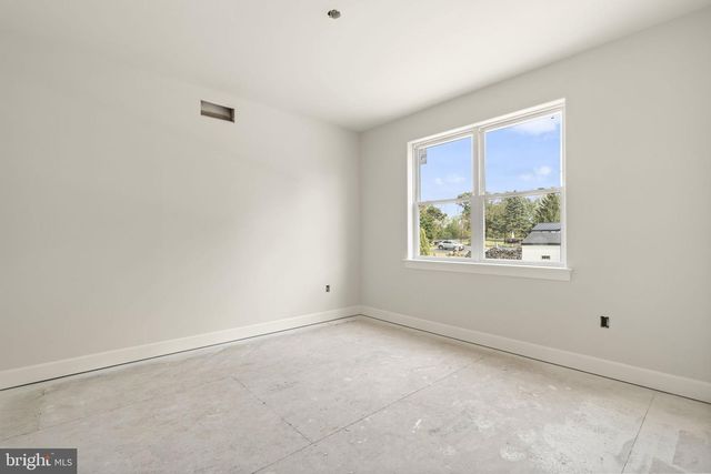 358 LIMERICK CENTER RD, Pottstown, PA 19464