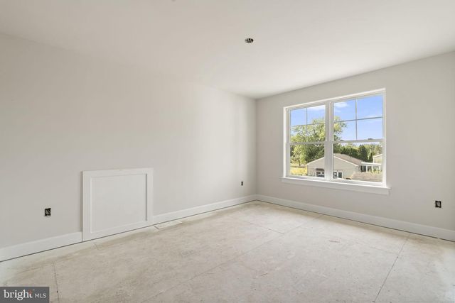 358 LIMERICK CENTER RD, Pottstown, PA 19464