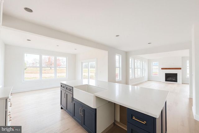 358 LIMERICK CENTER RD, Pottstown, PA 19464