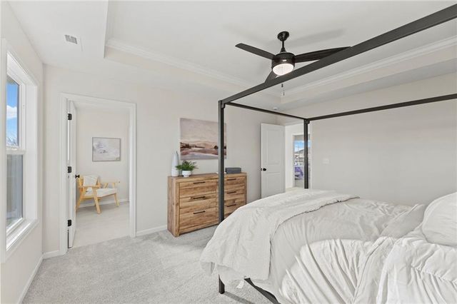 12222 S Emerald Street, Olathe, KS 66061