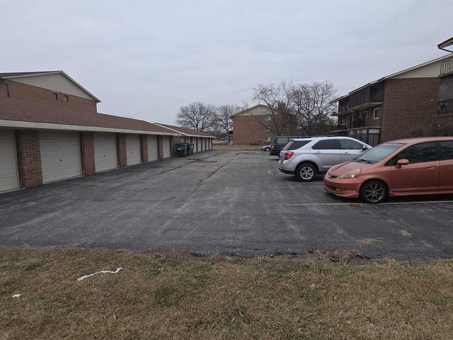 9950 Treetop Drive 340S, Orland Park, IL 60462