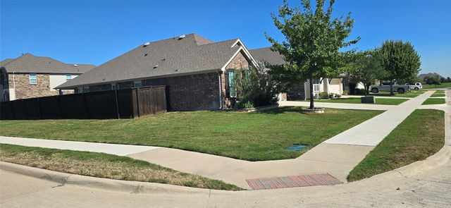 2516 Linwood Drive, Mansfield, TX 76084