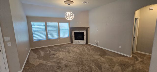 2516 Linwood Drive, Mansfield, TX 76084