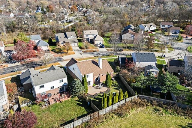 1040 Wildwood Lane, Canton, MI 48188