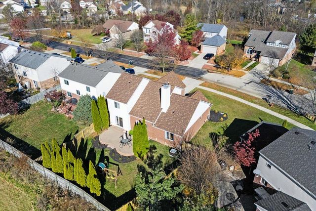 1040 Wildwood Lane, Canton, MI 48188