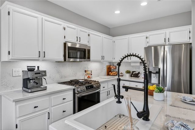 3065 N Torrey Pine, Orange, CA 92865