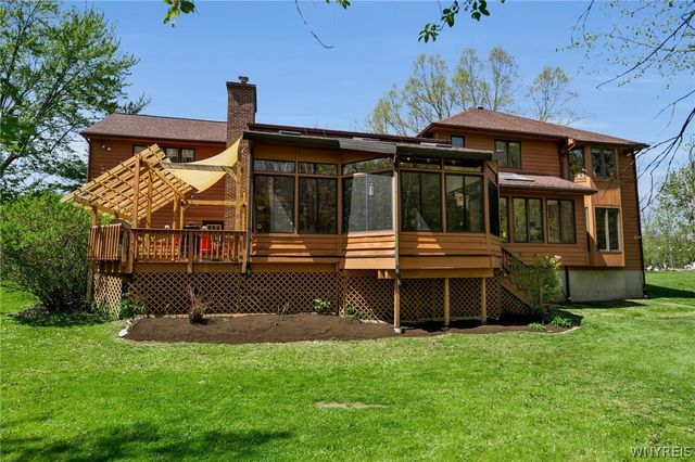 4789 Shimerville Road, Clarence, NY 14031