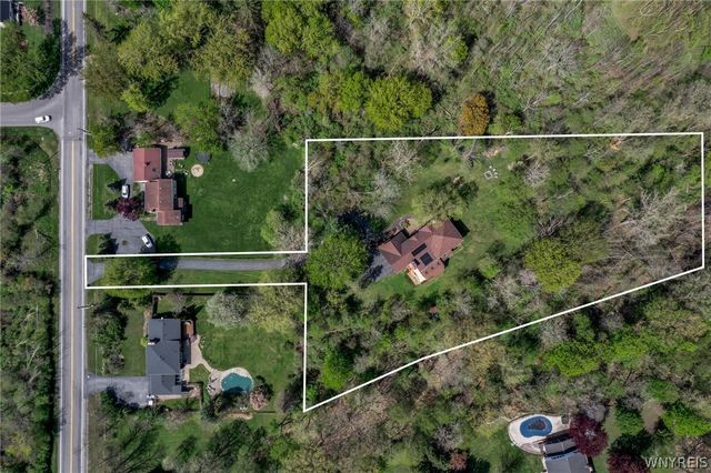 4789 Shimerville Road, Clarence, NY 14031
