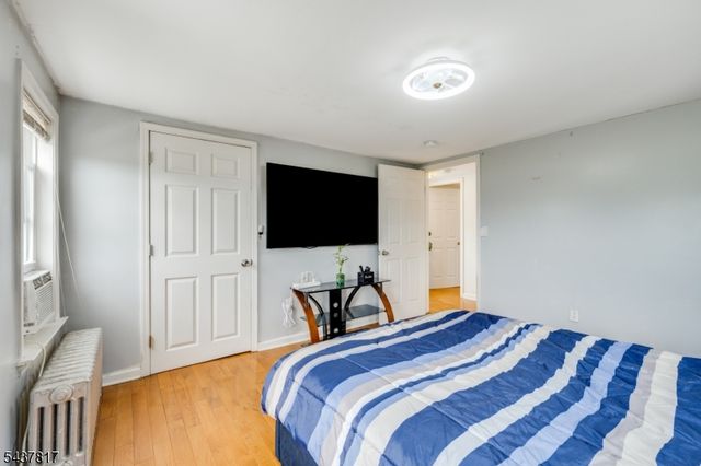 754 Saint Marys Ave, Plainfield City, NJ 07062
