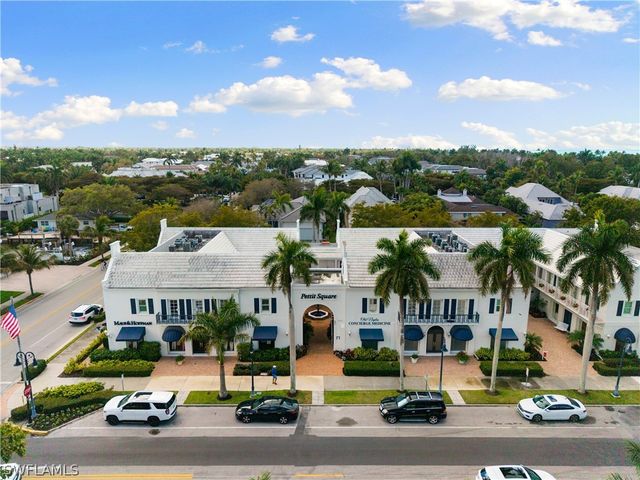 292 14th AVE S A, Naples, FL 34102