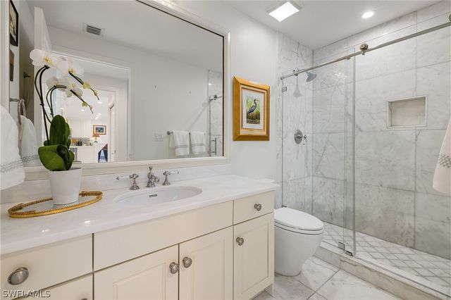 292 14th AVE S A, Naples, FL 34102