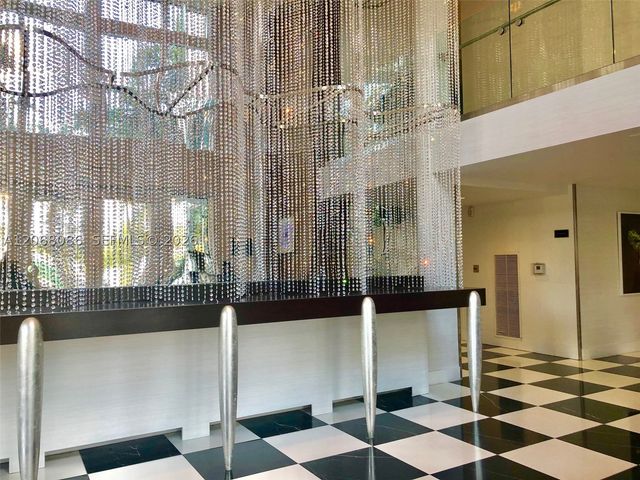1800 N Bayshore Dr 2708, Miami, FL 33132