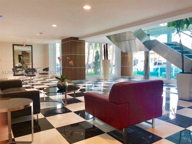 1800 N Bayshore Dr 2708, Miami, FL 33132