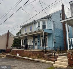 339 S LEHIGH AVE, Frackville, PA 17931