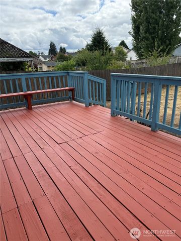 1652 93rd Street S, Tacoma, WA 98444