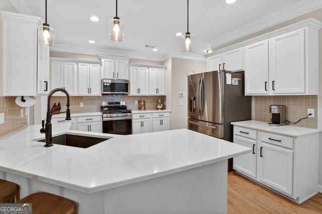 8230 Gracen Drive, Gainesville, GA 30506