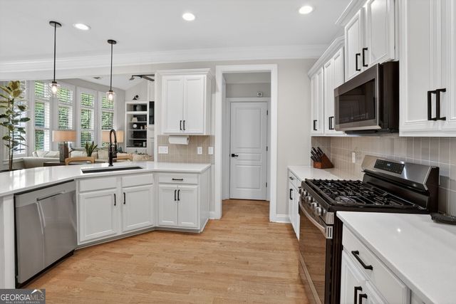 8230 Gracen Drive, Gainesville, GA 30506
