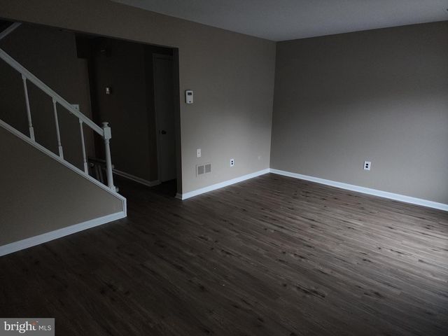 86 VILLAGE DRIVE, Dover, DE 19904