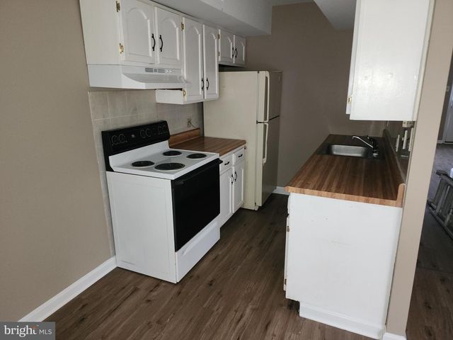 86 VILLAGE DRIVE, Dover, DE 19904