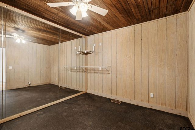 18621 County Road 477, Lindale, TX 75771