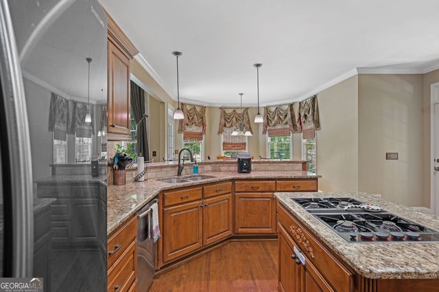 125 Ridge View Court, Acworth, GA 30101