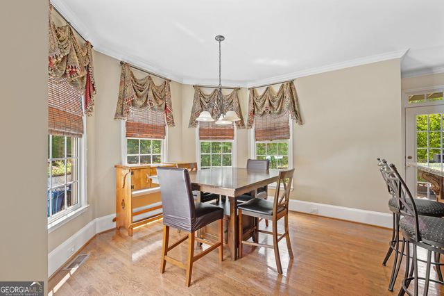 125 Ridge View Court, Acworth, GA 30101