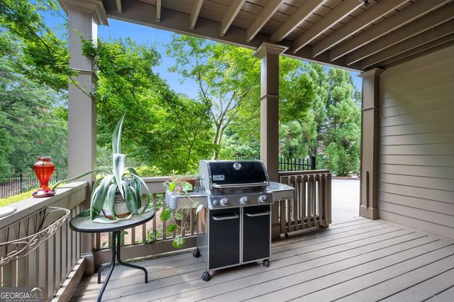 125 Ridge View Court, Acworth, GA 30101