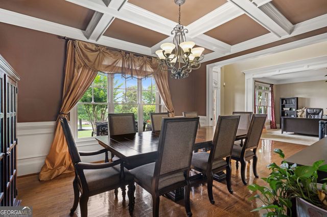 125 Ridge View Court, Acworth, GA 30101