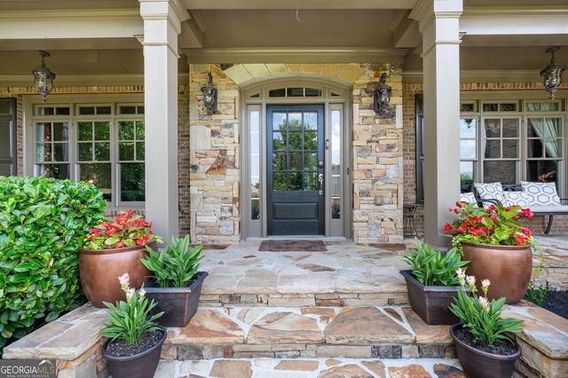 125 Ridge View Court, Acworth, GA 30101