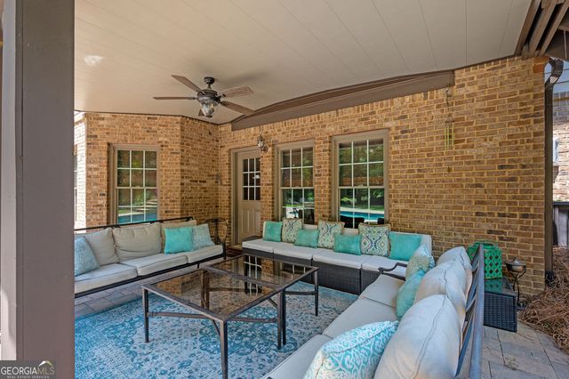 125 Ridge View Court, Acworth, GA 30101