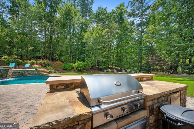 125 Ridge View Court, Acworth, GA 30101
