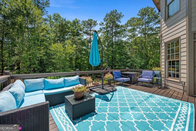 125 Ridge View Court, Acworth, GA 30101