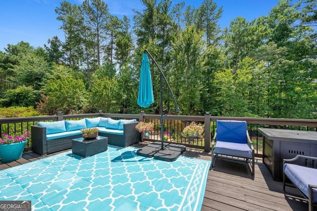 125 Ridge View Court, Acworth, GA 30101