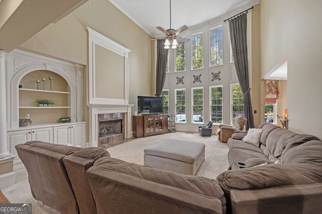 125 Ridge View Court, Acworth, GA 30101