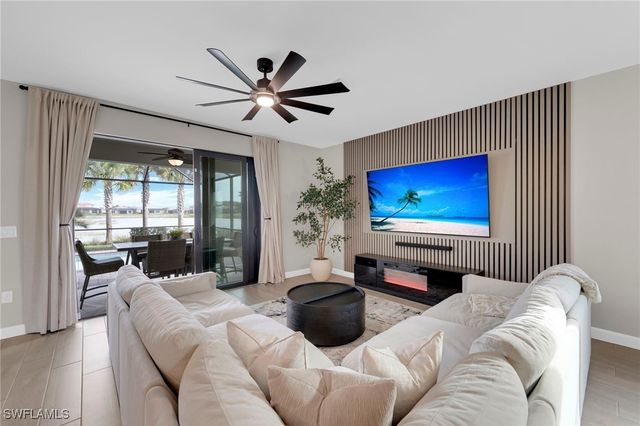 18664 Ives DR, Estero, FL 33928