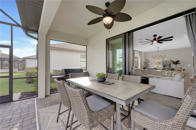 18664 Ives DR, Estero, FL 33928