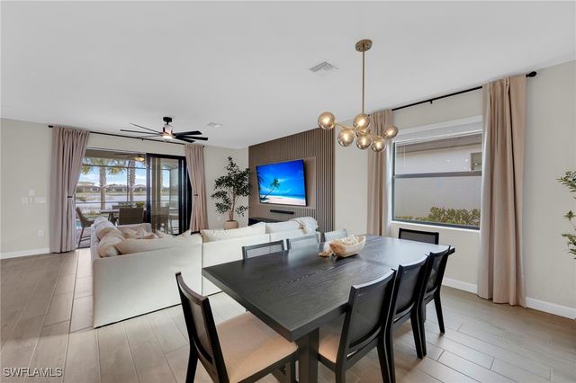 18664 Ives DR, Estero, FL 33928