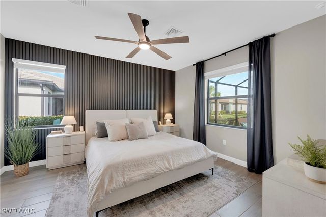 18664 Ives DR, Estero, FL 33928