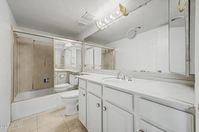 621 E CALAVAR Road, Phoenix, AZ 85022