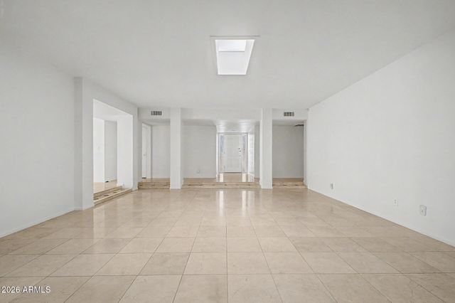 621 E CALAVAR Road, Phoenix, AZ 85022