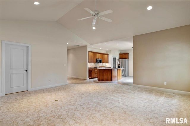 2400 Aaron Court, Springfield, IL 62704